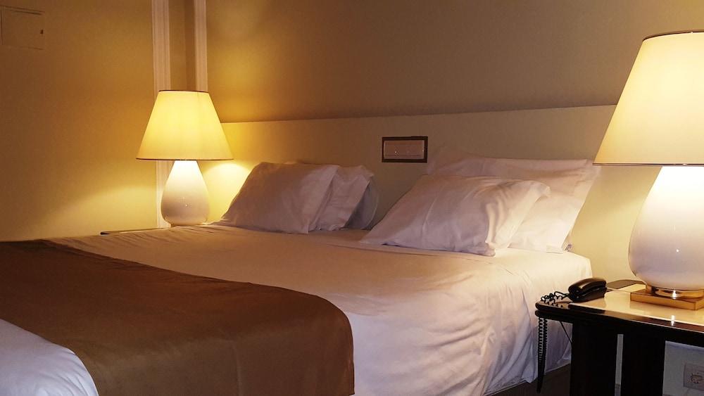 Hotel De Moura Zewnętrze zdjęcie